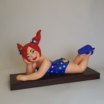 youn-artiste-sculpture-girls-résine-terre-cuite-painte-monumentale