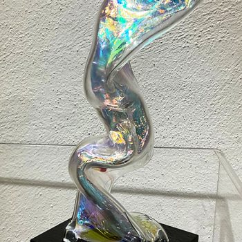 Laurence-Jenkell-bonbon-sculpture-aluminium-plexiglas-Jenk
