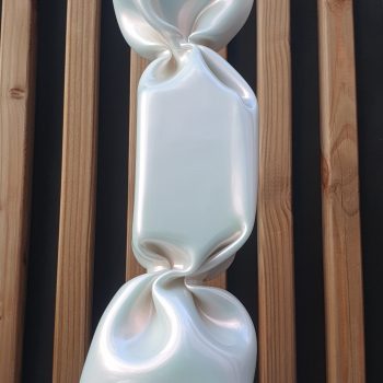 Laurence-Jenkell-bonbon-sculpture-aluminium-plexiglas-Jenk