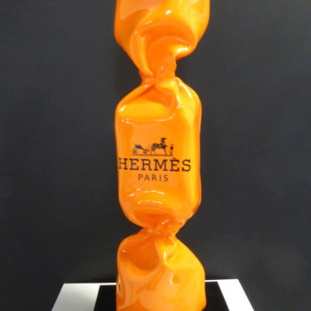 Laurence-Jenkell-bonbon-sculpture-aluminium-plexiglas-Jenk - hermes
