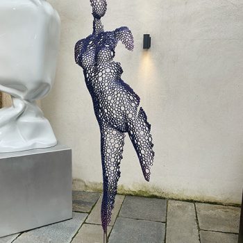 sculpture-yohan-plu-cuivre-anneaux-buste